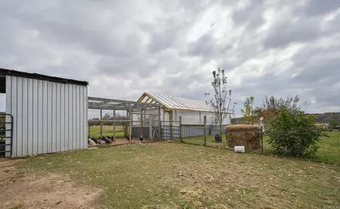 Exterior - 4976 Hwy 88 E, Mena, AR 71953 photo 4 of 23