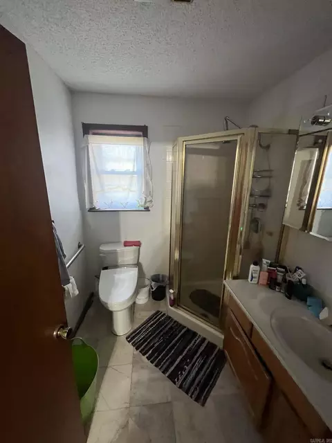 Bath - 4976 Hwy 88 E, Mena, AR 71953 photo 1 of 4