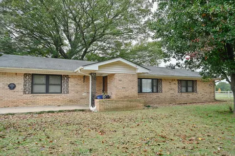 Exterior - 4976 Hwy 88 E, Mena, AR 71953 photo 1 of 23