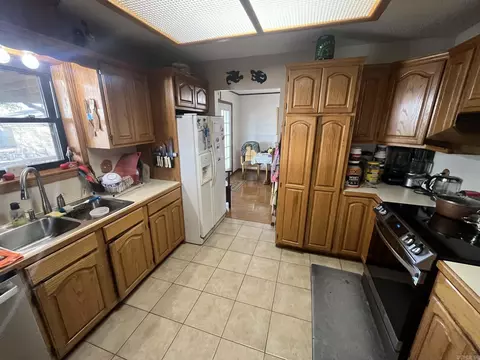Kitchen - 4976 Hwy 88 E, Mena, AR 71953 photo 1 of 1