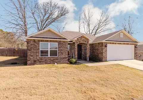 Exterior - 2290 Getty Dr, Conway, AR 72032 photo 2 of 6