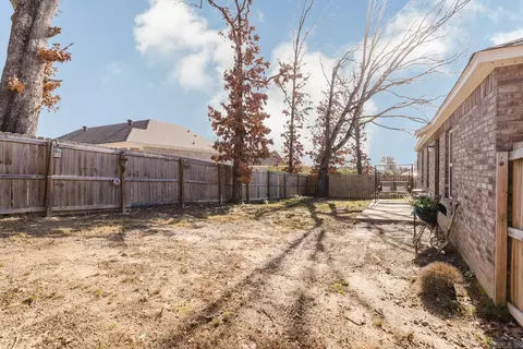 Exterior - 2290 Getty Dr, Conway, AR 72032 photo 5 of 6