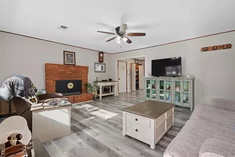 227 Voss Trl, Malvern, AR 72104 photo 8