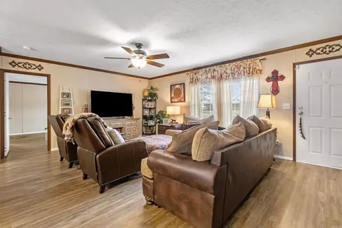 Living - 2001 Stuckey Rd, Cabot, AR 72023 photo 2 of 2