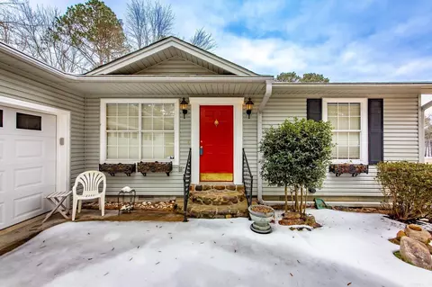 350 Skyline Dr, Greers Ferry, AR 72067