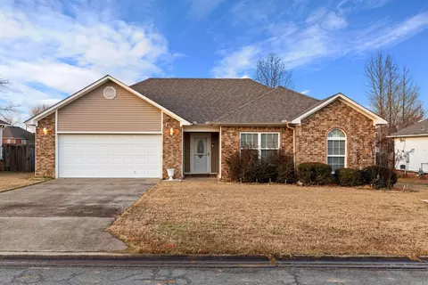23 Moonridge Dr, Ward, AR 72176 photo 3