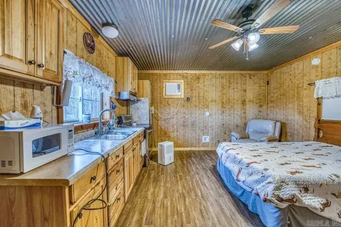 Bedroom - 3630 Nc 3850, Jasper, AR 72641 photo 3 of 5