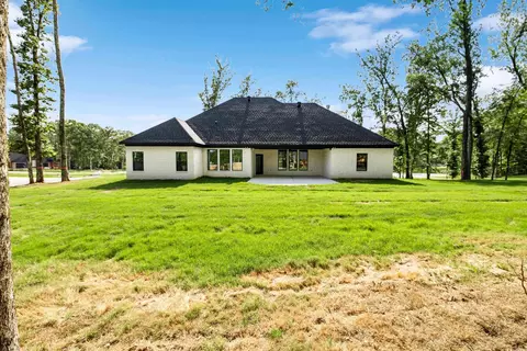 Exterior - 208 Clearview, Benton, AR 72019 photo 8 of 9