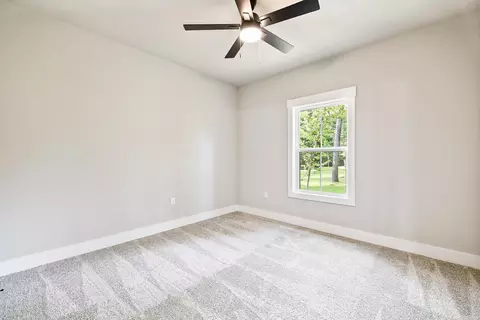Bedroom - 208 Clearview, Benton, AR 72019 photo 2 of 3