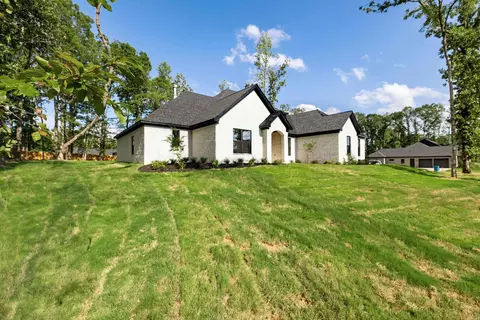 Exterior - 208 Clearview, Benton, AR 72019 photo 4 of 9