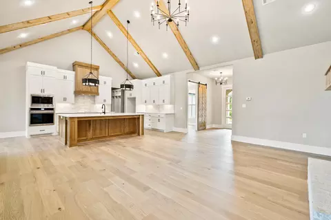 Other - 208 Clearview, Benton, AR 72019 photo 1 of 6