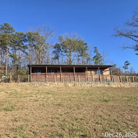4638 Hwy 16, Clinton, AR 72031