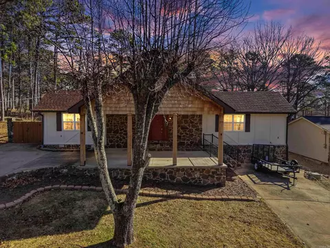 313 Snead Dr, Fairfield Bay, AR 72088