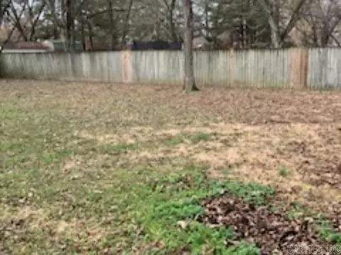 211 N Hickory, Beebe, AR 72012 photo 2