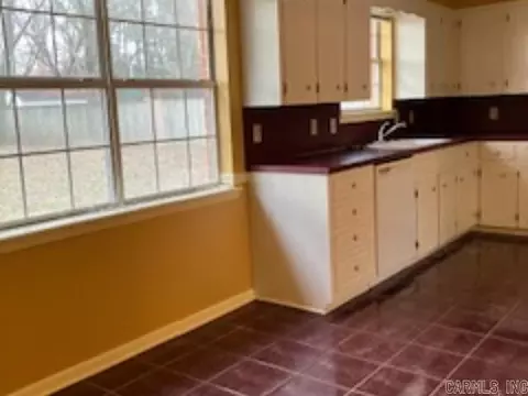 211 N Hickory, Beebe, AR 72012 photo 15