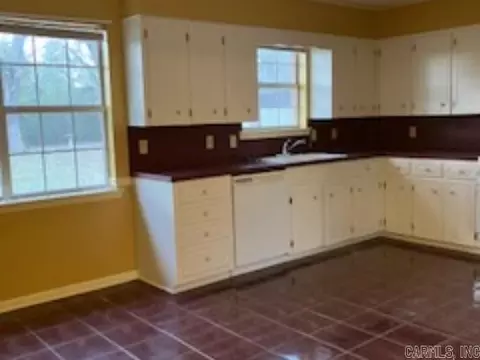 211 N Hickory, Beebe, AR 72012 photo 17
