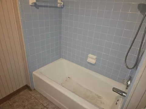 Bath - 5900 Ramick Rd, Pine Bluff, AR 71603 photo 2 of 3