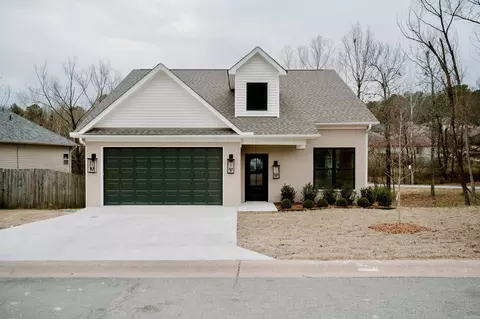 5701 John Hancock Dr, Benton, AR 72019 photo 1