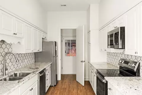 Kitchen - 14 Westridge, Pine Bluff, AR 71603 photo 2 of 3