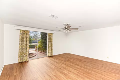Living - 14 Westridge, Pine Bluff, AR 71603 photo 5 of 5