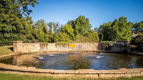 Benham Lane, Little Rock, AR 72210