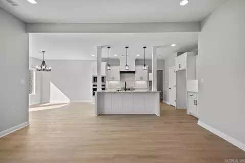 1001 Duke Dr, Bauxite, AR 72011 photo 6