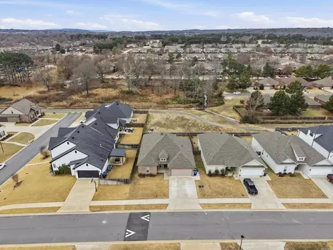 View/Area - 1635 Poteete Dr, Conway, AR 72034 photo 2 of 4