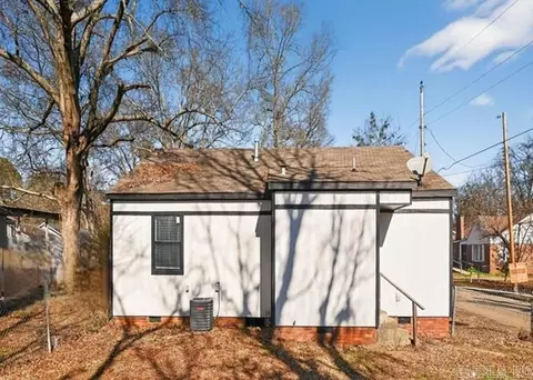 Exterior - 1501 Gresham St, Arkadelphia, AR 71923 photo 5 of 5