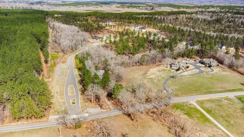 2000 Canyon Creek Pkwy, Benton, AR 72019
