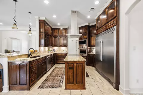 Kitchen - 1701 Kruse Loop, Alexander, AR 72002 photo 2 of 2