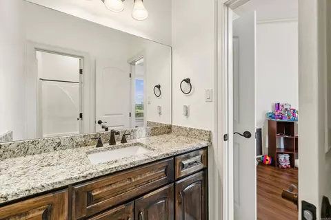 Bath - 1701 Kruse Loop, Alexander, AR 72002 photo 7 of 11