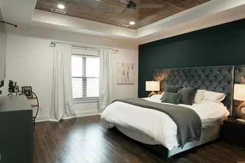 Bedroom - 1601 Huntley, Benton, AR 72015 photo 2 of 6