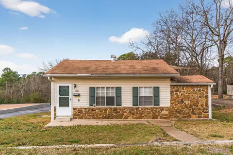 4401 West Dr, North Little Rock, AR 72118