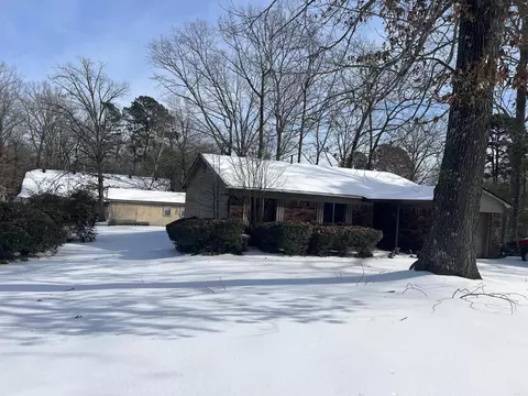Exterior - 901 Brookview, Benton, AR 72015 photo 2 of 7