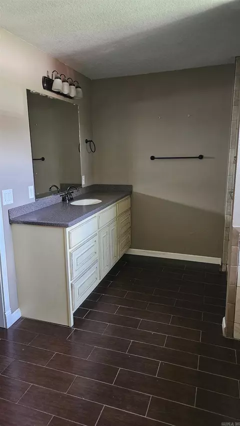 824 E 8th St, Rector, AR 72461 photo 4