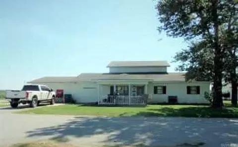 824 E 8th St, Rector, AR 72461