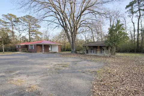 Exterior - 1108 E Church, Warren, AR 71671 photo 2 of 12