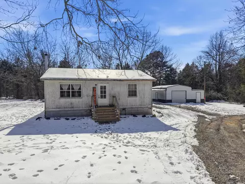 121 Pumpkin Center Cir, Quitman, AR 72131