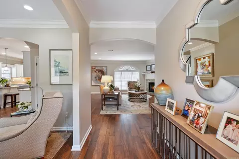 Entry Way - 2786 Nestlewood, White Hall, AR 71602 photo 1 of 3