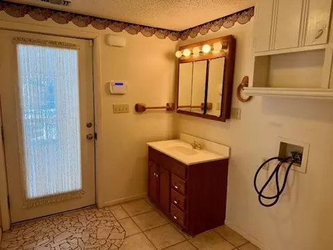 Other - 382 Riverview Dr, Mammoth Spring, AR 72554 photo 5 of 7