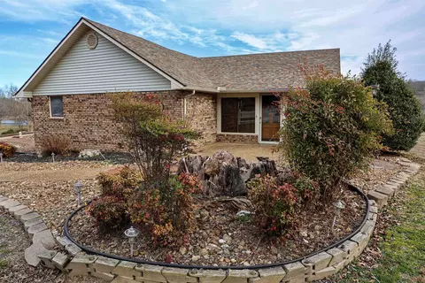 Exterior - 382 Riverview Dr, Mammoth Spring, AR 72554 photo 1 of 11