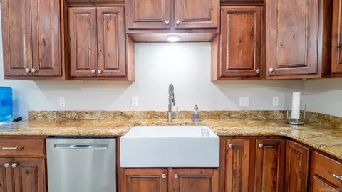 Kitchen - 312 Earl St, Thayer, MO 65791 photo 3 of 6