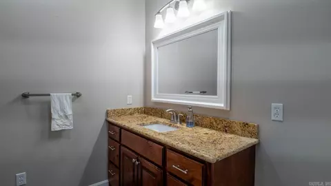Bath - 312 Earl St, Thayer, MO 65791 photo 5 of 6