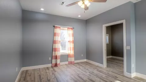 Bedroom - 312 Earl St, Thayer, MO 65791 photo 7 of 8