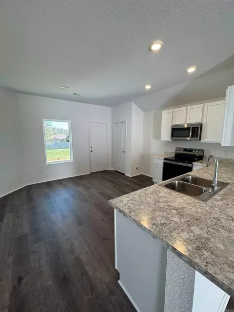 Kitchen - 101 Jasmine Ct, Beebe, AR 72012 photo 1 of 2
