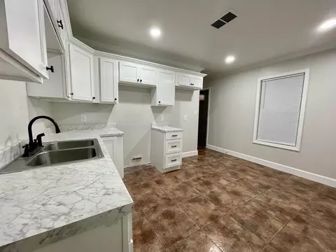 Kitchen - 532 Smith St, Trumann, AR 72472 photo 3 of 9