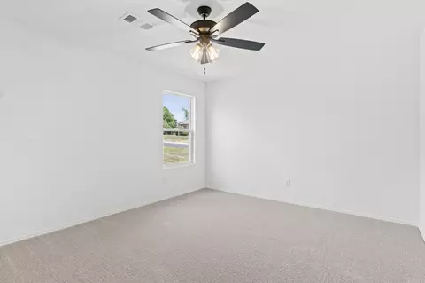 Bedroom - 127 Powder River Dr, Beebe, AR 72012 photo 1 of 5