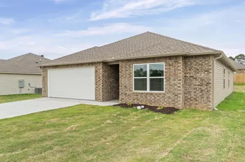 Exterior - 127 Powder River Dr, Beebe, AR 72012 photo 3 of 4