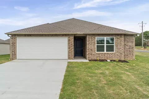 127 Powder River Dr, Beebe, AR 72012