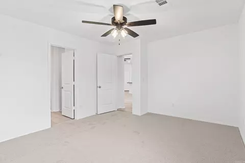 Bedroom - 127 Powder River Dr, Beebe, AR 72012 photo 2 of 5
